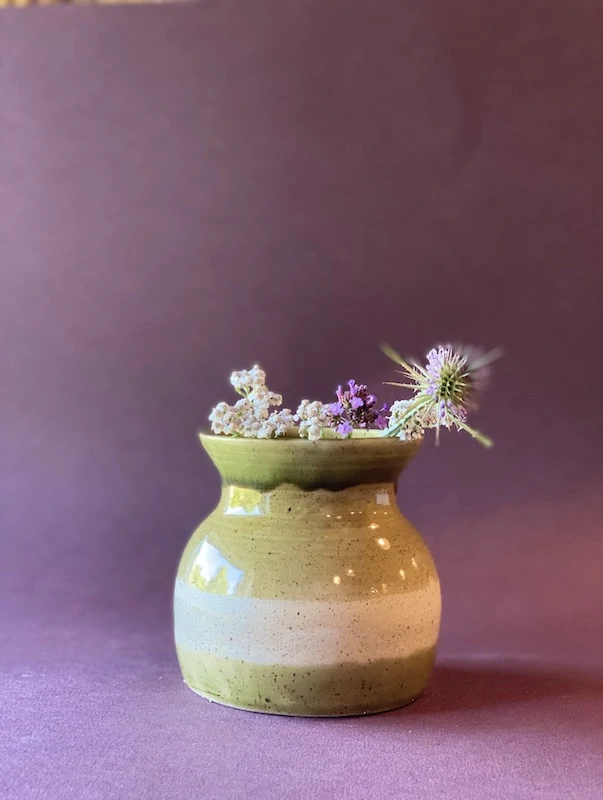 Keramická vázička, Bottle green