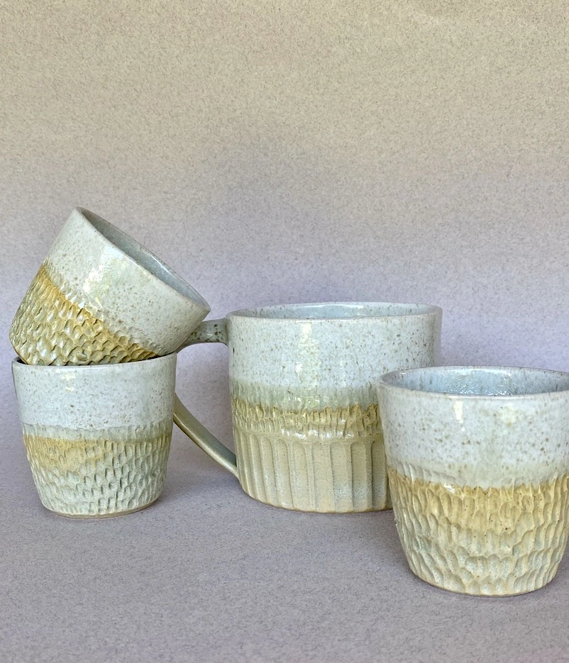 Keramický kalíšek, škrábaný, Dusty Green