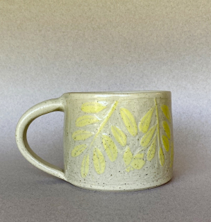 Keramický hrnek, Sgraffito Flowers, Žlutá